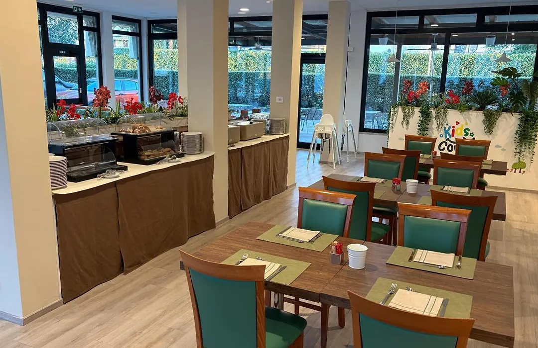 Hotel Bel Sito Peschiera-1
